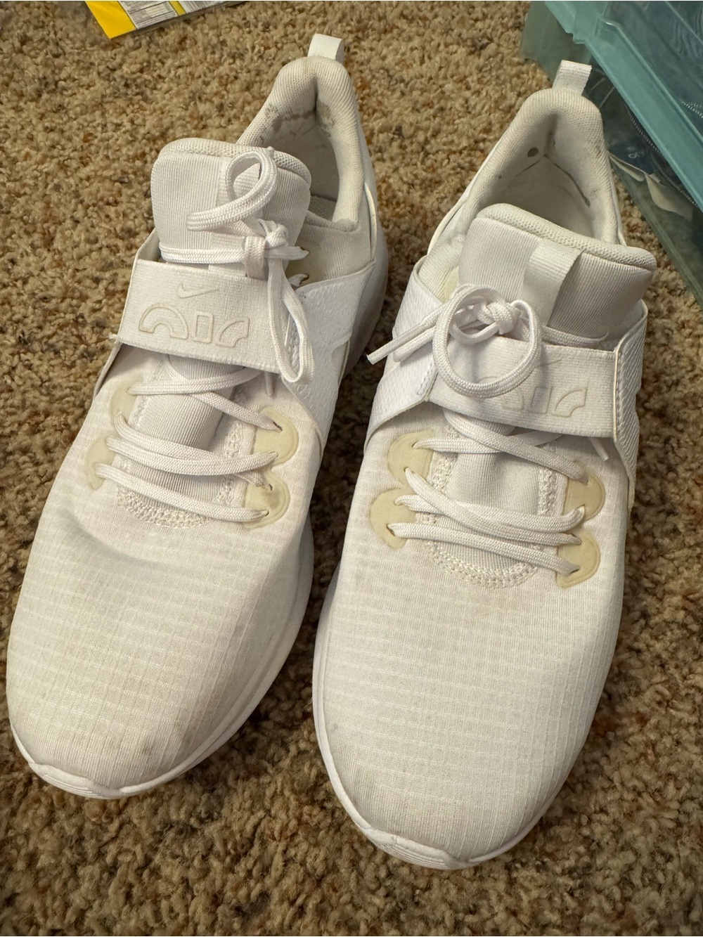 Nike Airmax White Low-Top Athletic Sneakers with Lace and Strap